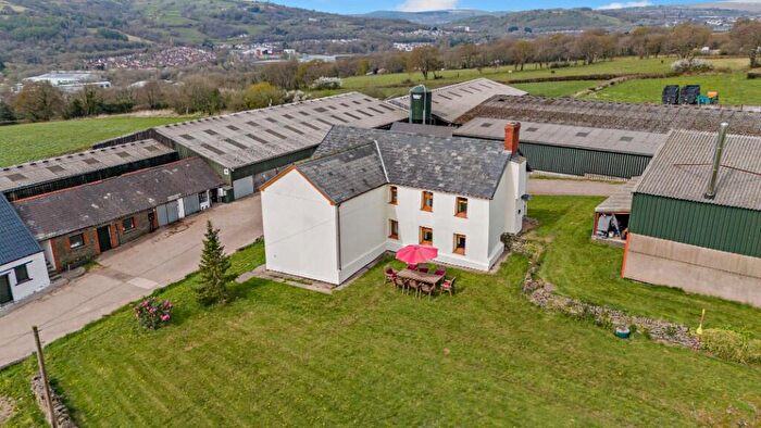 4 Bedroom Farm House For Sale In Maesycwmmer, Hengoed, CF82