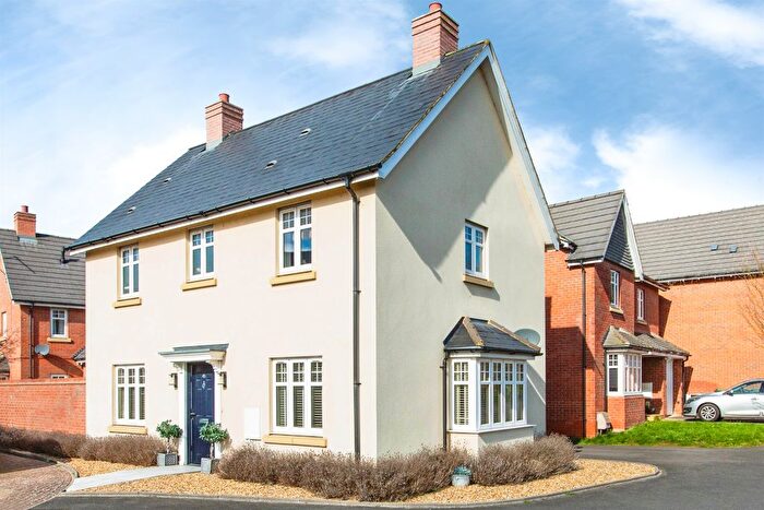 4 Bedroom Detached House For Sale In Junction Way, Thrapston, Kettering, NN14