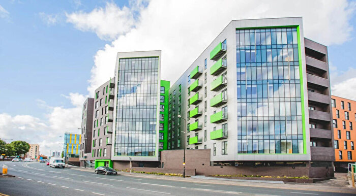 2 Bedroom Apartment For Sale In Manchester Investment Flat, M3