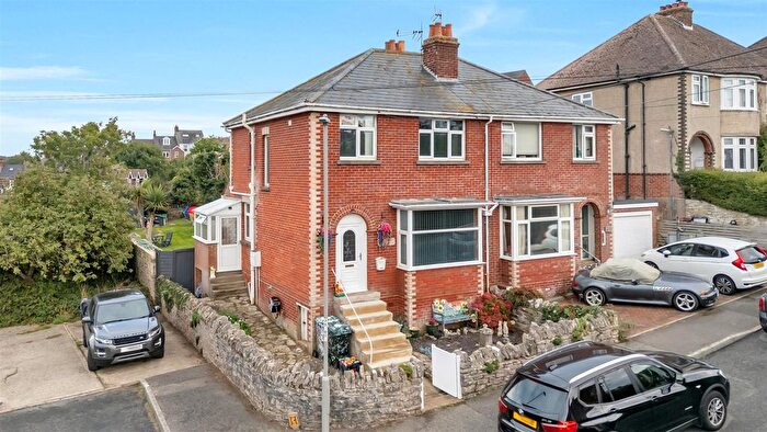 3 Bedroom Property For Sale In South Road, Swanage, BH19