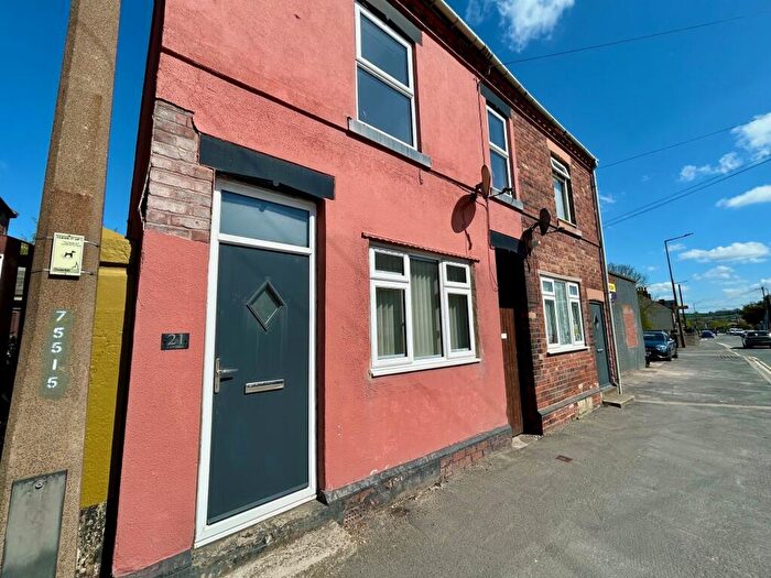 3 Bedroom House To Rent In Lowgates, Staveley, S43