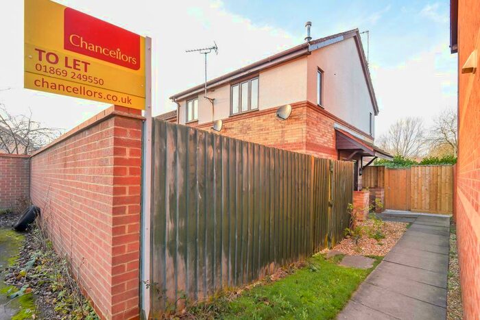 1 Bedroom Semi-Detached House To Rent In Bicester, Oxfordshire, OX26