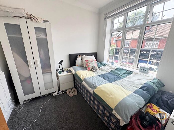 2 Bedroom Flat To Rent In Charminster Road, Bournemouth, BH8