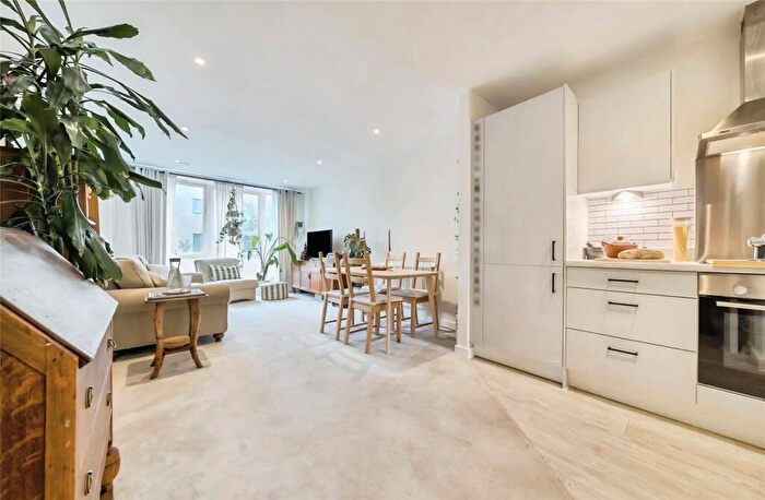 1 Bedroom Flat For Sale In Reaston Street, London, SE14