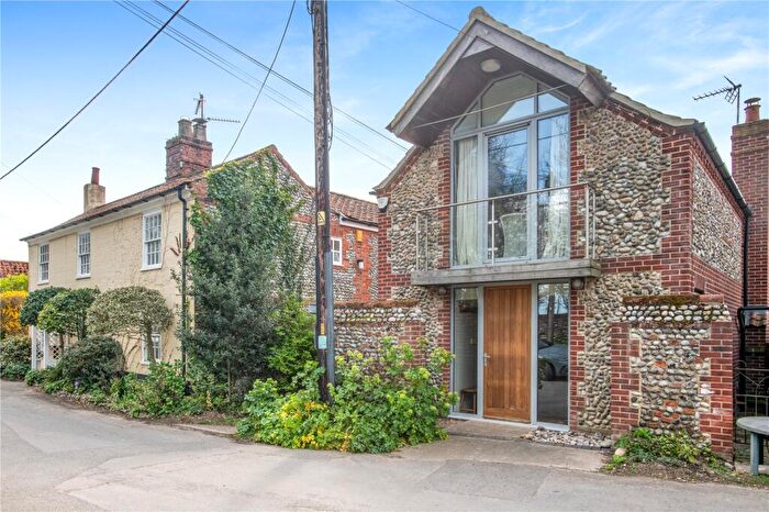 2 Bedroom Detached House For Sale In Cley-Next-The-Sea, Norfolk, NR25