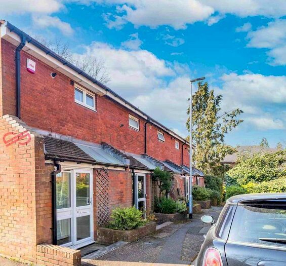 1 Bedroom Terraced House To Rent In Maycock Grove, Northwood, HA6