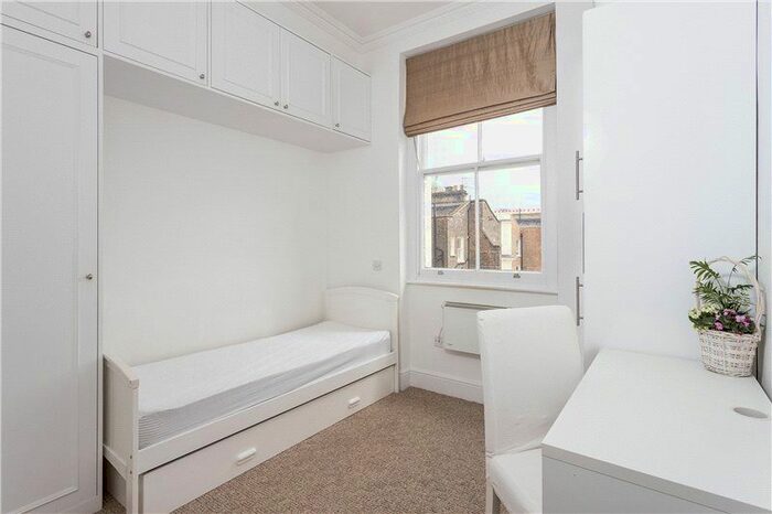 Studio To Rent In Queen's Gate Gardens, Knightsbridge, London, SW7