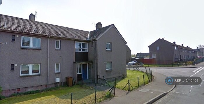 2 Bedroom Flat To Rent In Derran Drive, Cardenden, Lochgelly, KY5