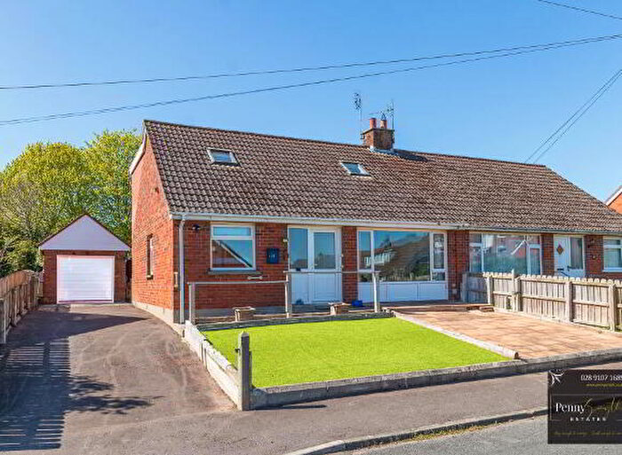 4 Bedroom Semi-Detached House For Sale In Shiralee Drive, Newtownards, BT23