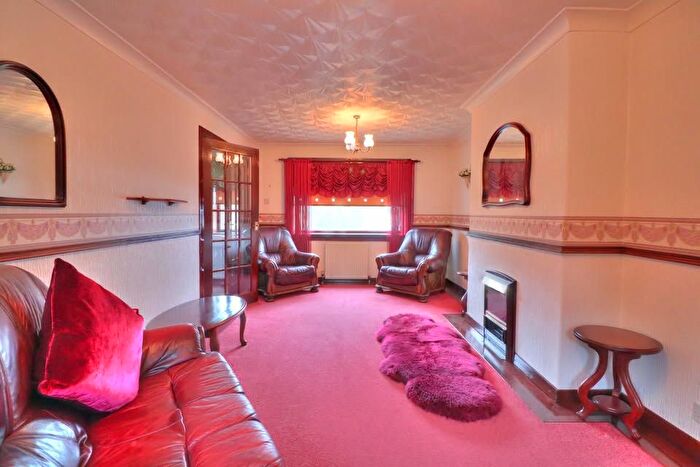 3 Bedroom End Of Terrace House For Sale In Quarry Knowe, Auchinleck, KA18