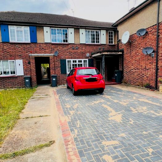 1 Bedroom Maisonette To Rent In Upper Sutton Lane, Heston, Hounslow, TW5