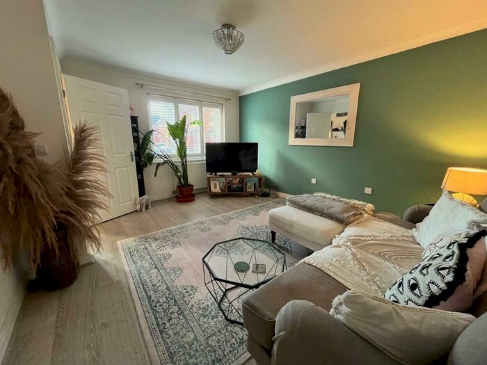 3 Bedroom Terraced House To Rent In Cotton Fields, Worsley, Manchester, M28