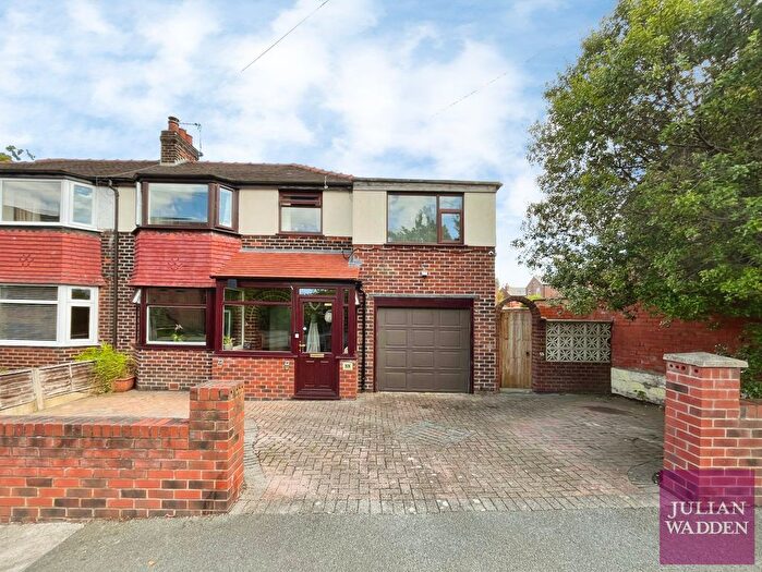 4 Bedroom Semi-Detached House For Sale In Kensington Road, Cheadle Heath, Stockport, SK3