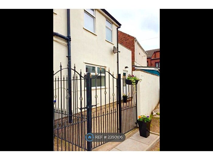 2 Bedroom Semi Detached House To Rent In Whitegate Drive, Blackpool, FY3