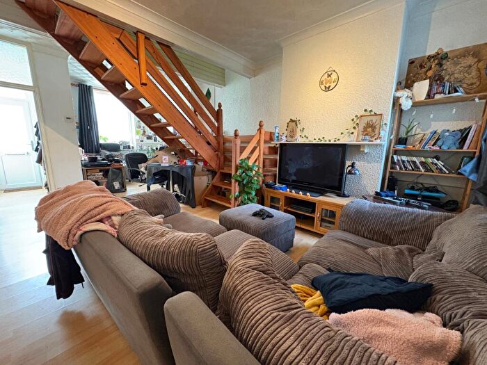 3 Bedroom Terraced House To Rent In Cyfarthfa Street, Roath, CF24
