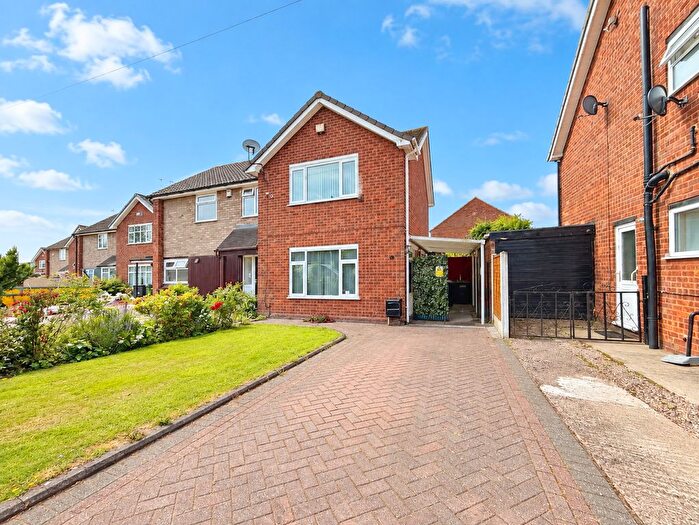 2 Bedroom Semi Detached House For Sale In Friesland Drive, Heath Town, Wolverhampton, WV1