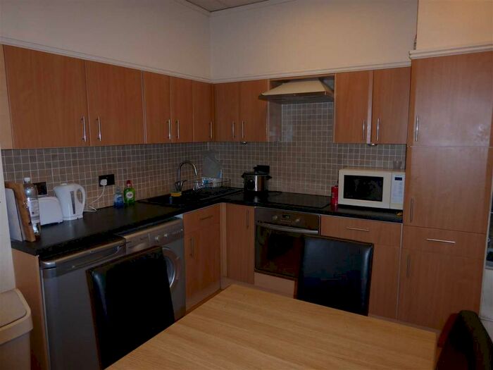 1 Bedroom Flat To Rent In Dove Hill, Royston, Barnsley, S71