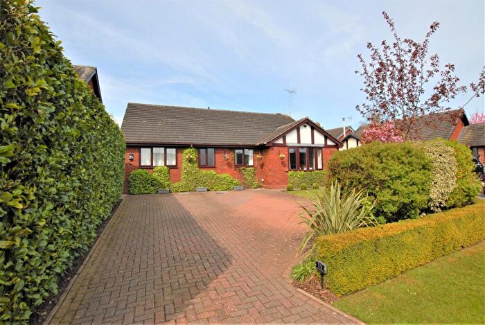 4 Bedroom Detached Bungalow For Sale In The Orchard, Stramshall, ST14