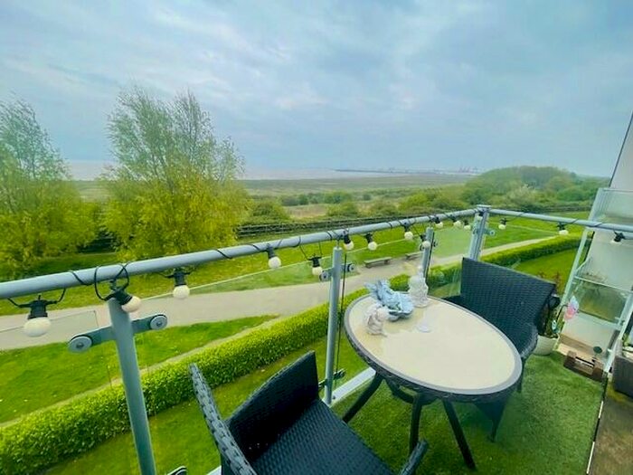 1 Bedroom Flat To Rent In Kittiwake Drive, Portishead, BS20