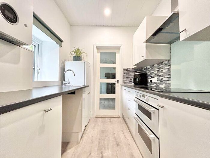 2 Bedroom Cottage For Sale In Mill Road, Llanfairfechan, LL33