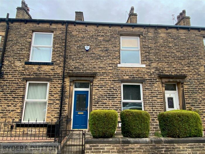 2 Bedroom Terraced House To Rent In Abbey Walk, Halifax, West Yorkshire, HX3