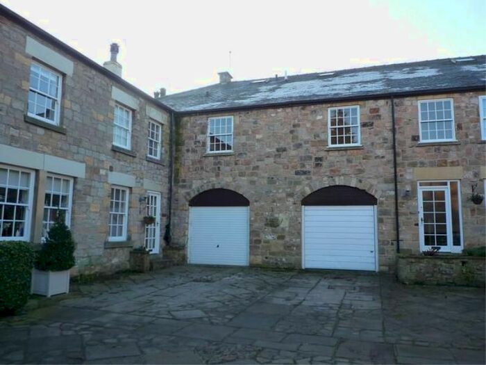 3 Bedroom Mews House To Rent In The Coach House, Sicklinghall Road, Near Wetherby LS22