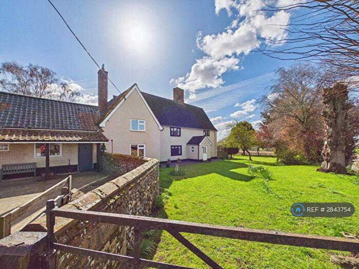 4 Bedroom Detached House To Rent In High Road, Diss, IP22