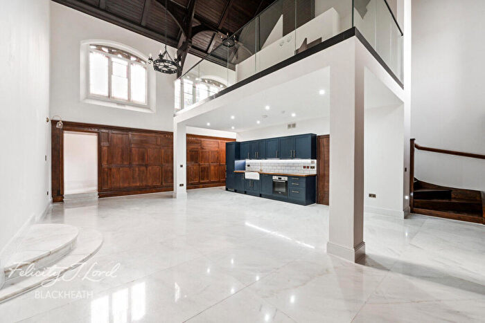 1 Bedroom Apartment For Sale In Ashmore Road, London, SE18