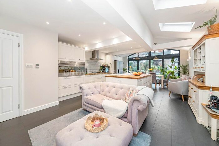 3 Bedroom Semi Detached House For Sale In Cambridge Road, New Malden, KT3