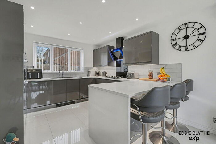 4 Bedroom Detached House For Sale In Lea Close, Broughton Astley, Leicester, LE9