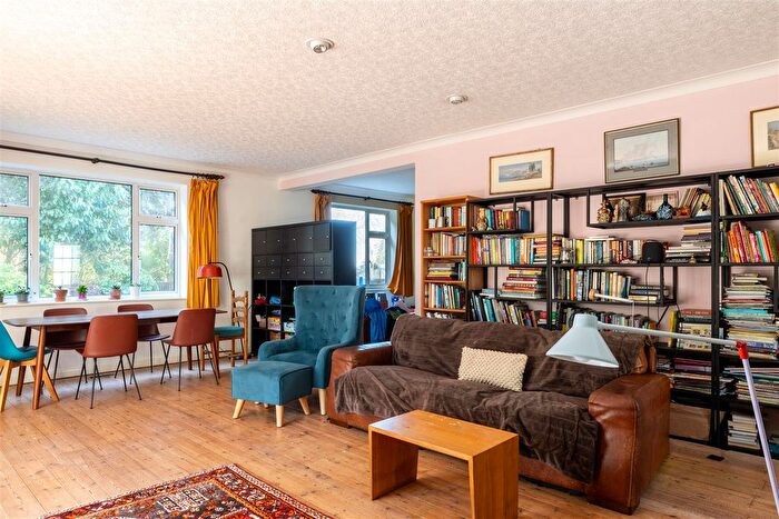 3 Bedroom Detached Bungalow For Sale In Sussex Close, Reigate, RH2