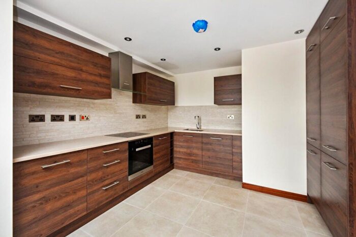 2 Bedroom Flat For Sale In Station Road, Harrow, HA1