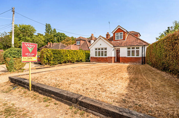 4 Bedroom Bungalow For Sale In Halebourne Lane, Chobham, Woking, Surrey, GU24