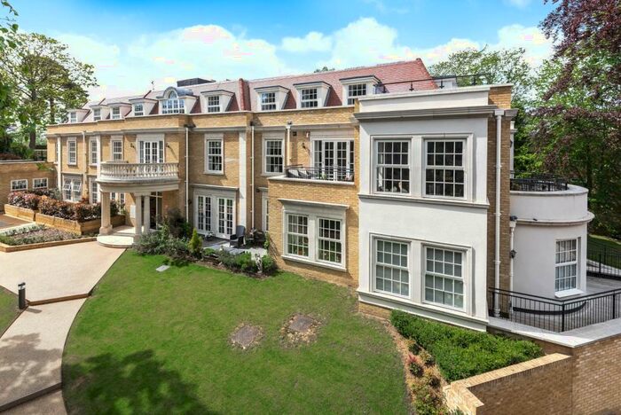 2 Bedroom Apartment To Rent In Ridgewood, Brooklands Road, Weybridge, KT13