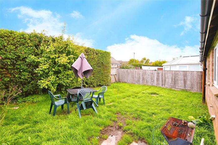 2 Bedroom Bungalow For Sale In Heyford Road, Steeple Aston, Bicester, Oxfordshire, OX25