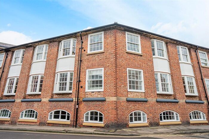 2 Bedroom Flat To Rent In Buckingham Court, York, YO1