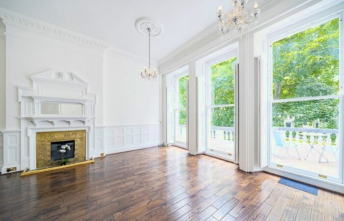 2 Bedroom Flat To Rent In Cornwall Gardens, London, SW7