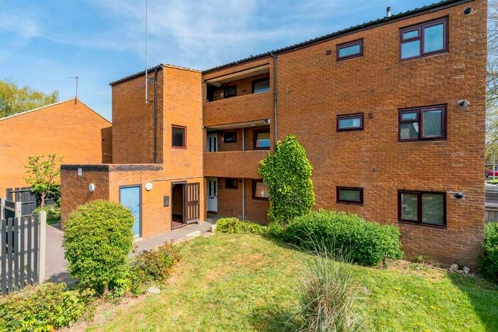 1 Bedroom Flat To Rent In Birdie Way, Hertford, Hertfordshire, SG13