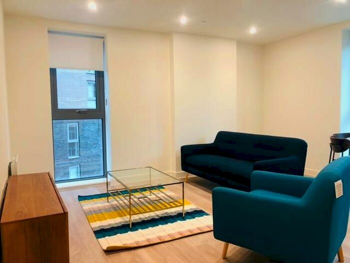 2 Bedroom Flat To Rent In Victoria Bridge Street, Salford, M3