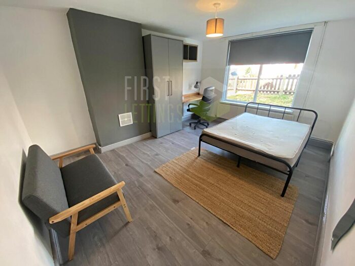 6 Bedroom Detached House To Rent In Great Arler Road, Clarendon Park, LE2