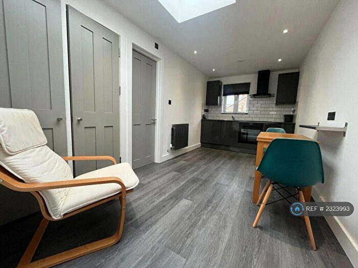 1 Bedroom Terraced House To Rent In Clonmell Road, London, N17