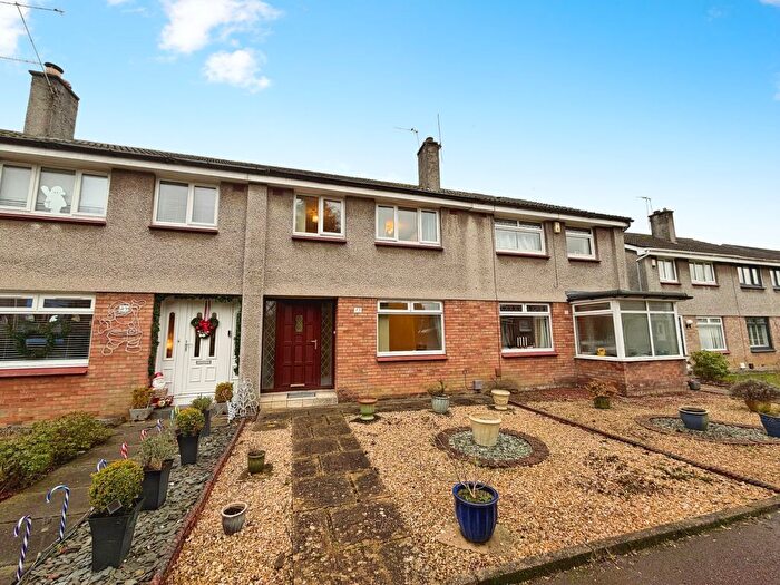 3 Bedroom Terraced House For Sale In Ralston Path, Glasgow, G52