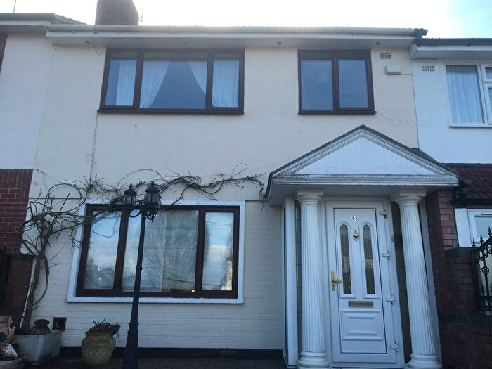 3 Bedroom Terraced House To Rent In Hillside Road, Southall, UB1