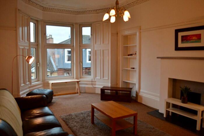 4 Bedroom Flat To Rent In Roxburgh Street, Hillhead, Glasgow, G12