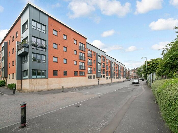 2 Bedroom Flat For Sale In Avenuepark Street, North Kelvinside, Glasgow, G20