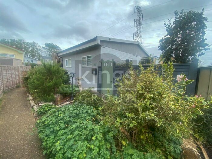 2 Bedroom Park Home For Sale In Galley Hill Maple Way, Waltham Abbey, EN9