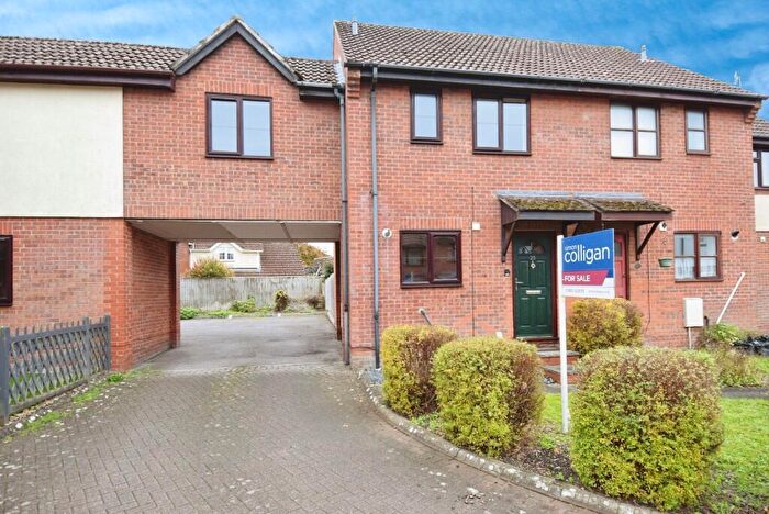 3 Bedroom House For Sale In Camilla Close, Bulford, SP4