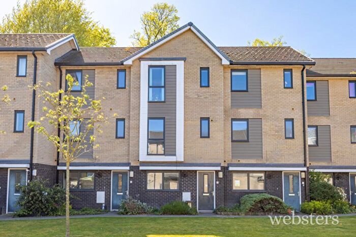 4 Bedroom Terraced House For Sale In Pendleton Gate, Norwich, NR3