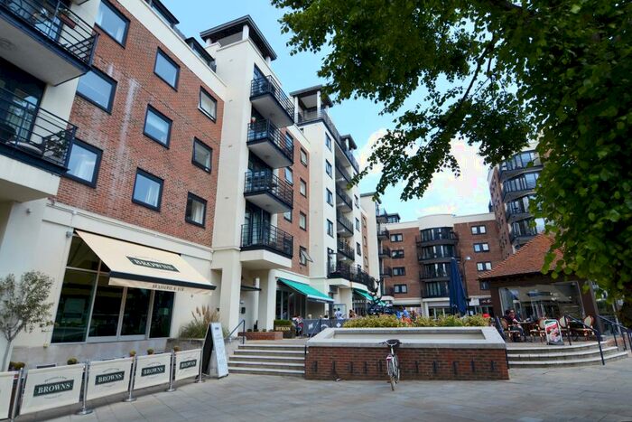 3 Bedroom Apartment To Rent In Jerome Place, Charter Quay, Kingston Upon Thames, Surrey, Uk, KT1