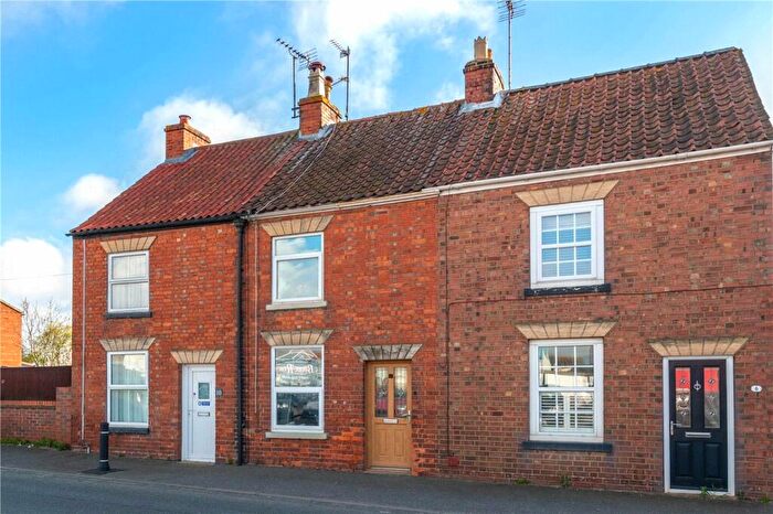 2 Bedroom Terraced House For Sale In Folkingham Road, Morton, Bourne, Lincolnshire, PE10